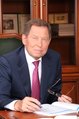 Поздравление Президента РСС Владимира Яковлева с Днем защитника Отечества