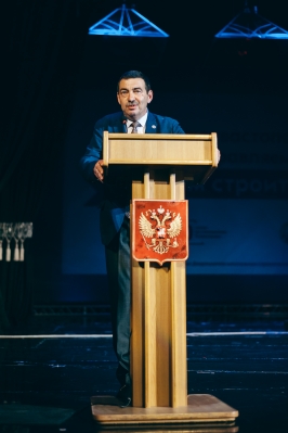 Поздравление с Днем Строителя